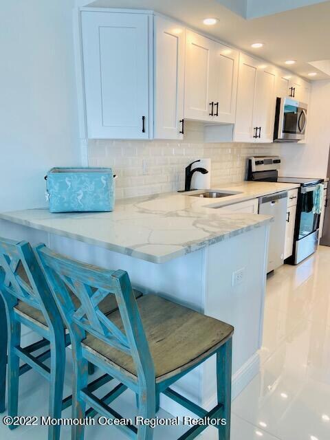 1309 Kit stool IMG_5065
