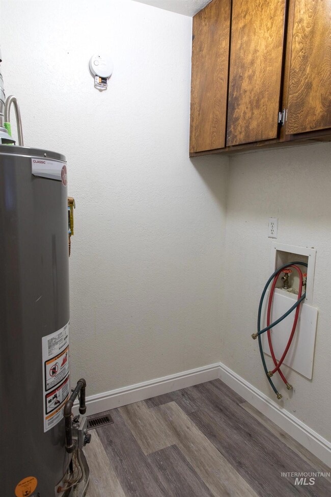 1209 Holly St, Nampa, ID 83686 - photo 7