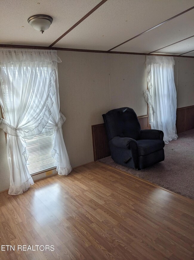 PXL_20231114_195020864