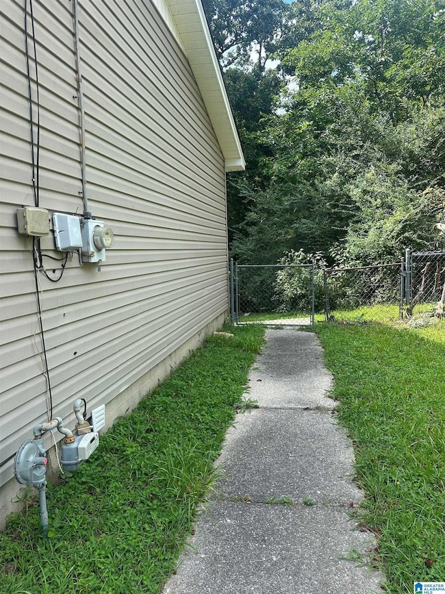 1824 Dry Creek Cir, Birmingham, AL 35235 - photo 5