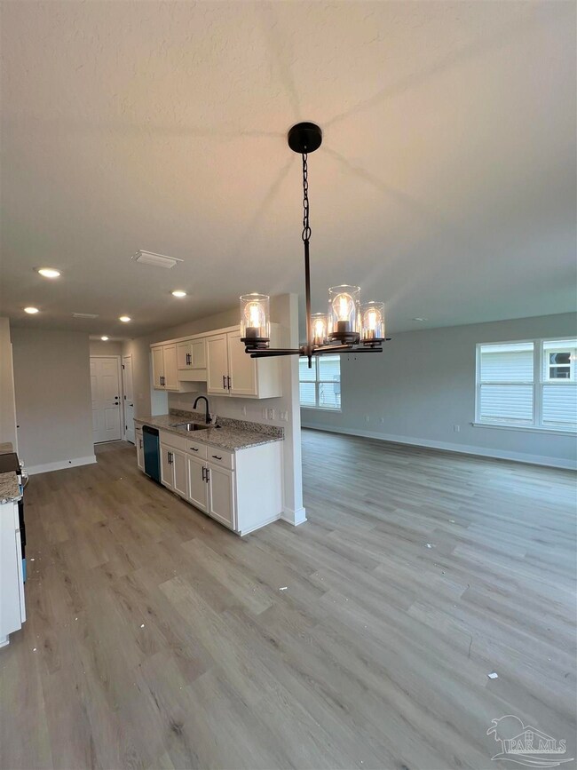 3339 Bliss Ln unit 9E, Gonzalez, FL 32533 - photo 4