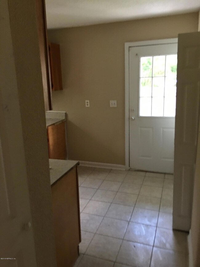 5302 Tequesta Ct, Jacksonville, FL 32244 - photo 3