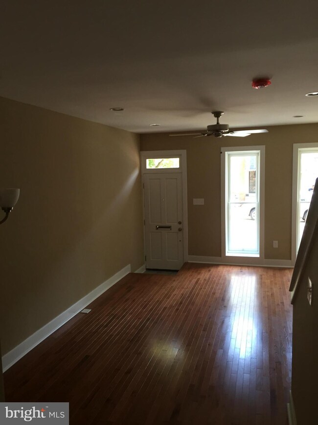 434 E Lanvale St, Baltimore, MD 21202 - photo 4