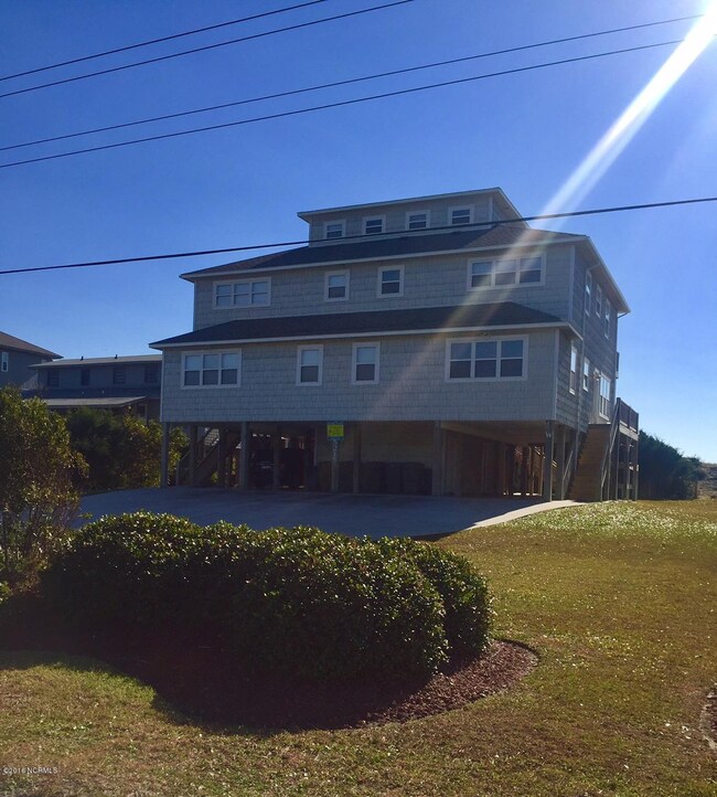 5215 Ocean Dr East