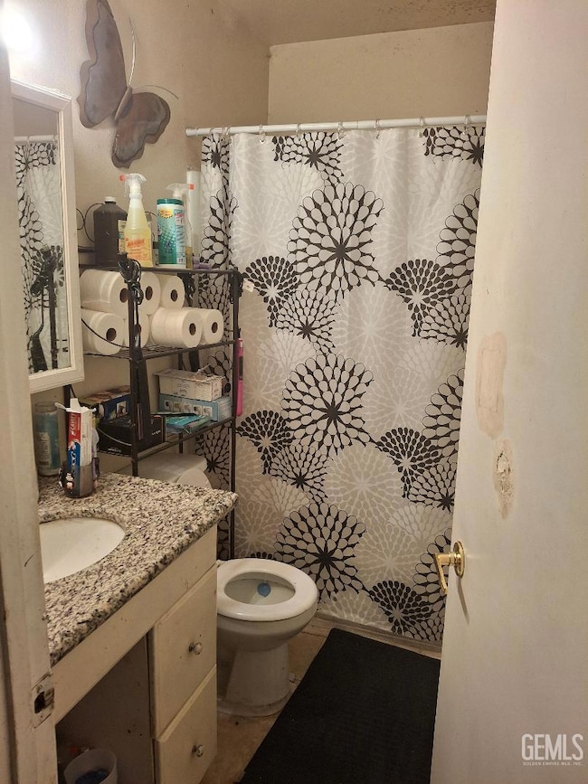 6021 Almendra Ave unit B, Bakersfield, CA 93309 - photo 6