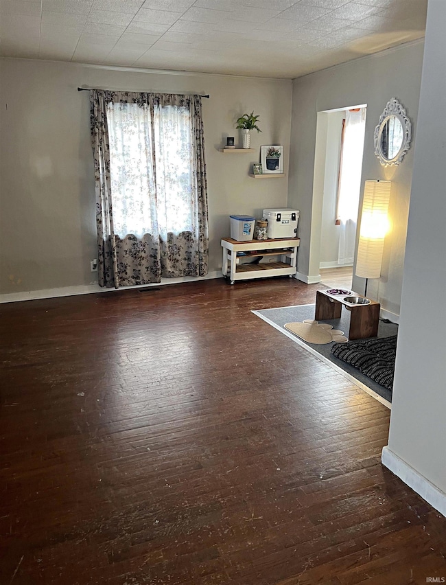 569 F St NE, Linton, IN 47441 - photo 3