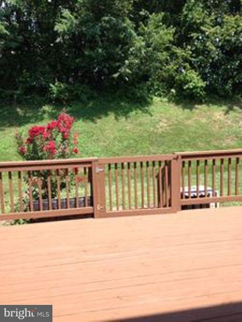 1194 Fetterbush Cir, Sykesville, MD 21784 - photo 5