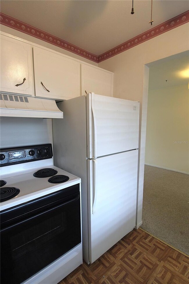 3101 Bee Ridge Rd unit 209, Sarasota, FL 34239 - photo 3