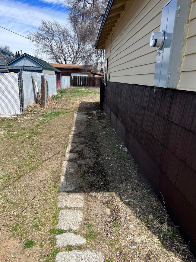 4649 Cannon Ave, Klamath Falls, OR 97603 - photo 7