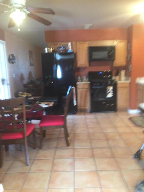 Kitchen (2)
