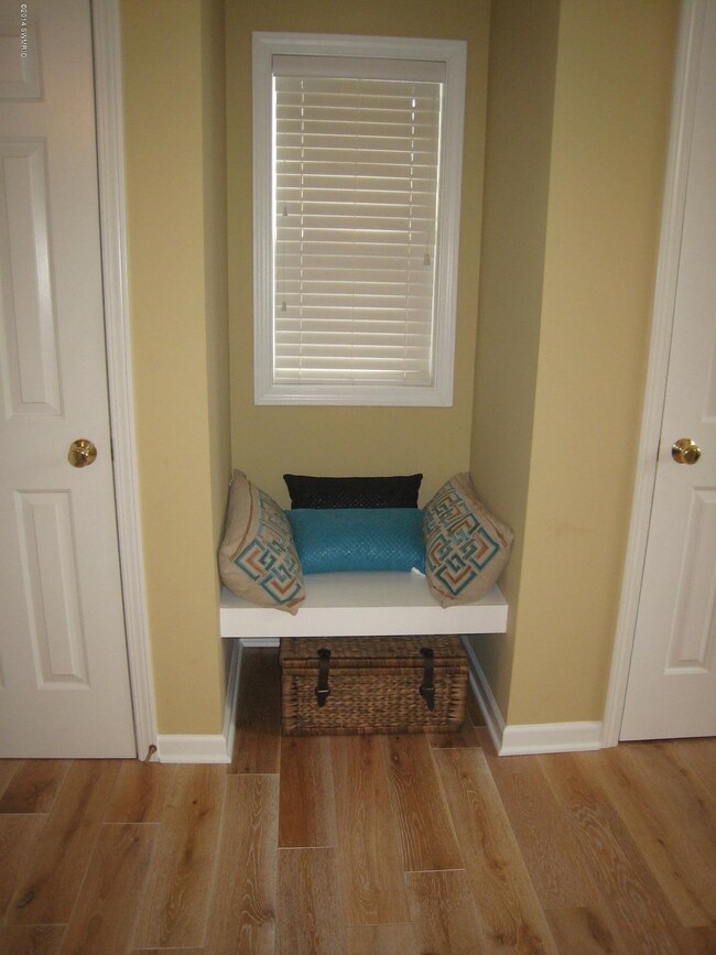 Maple Hill Court 121