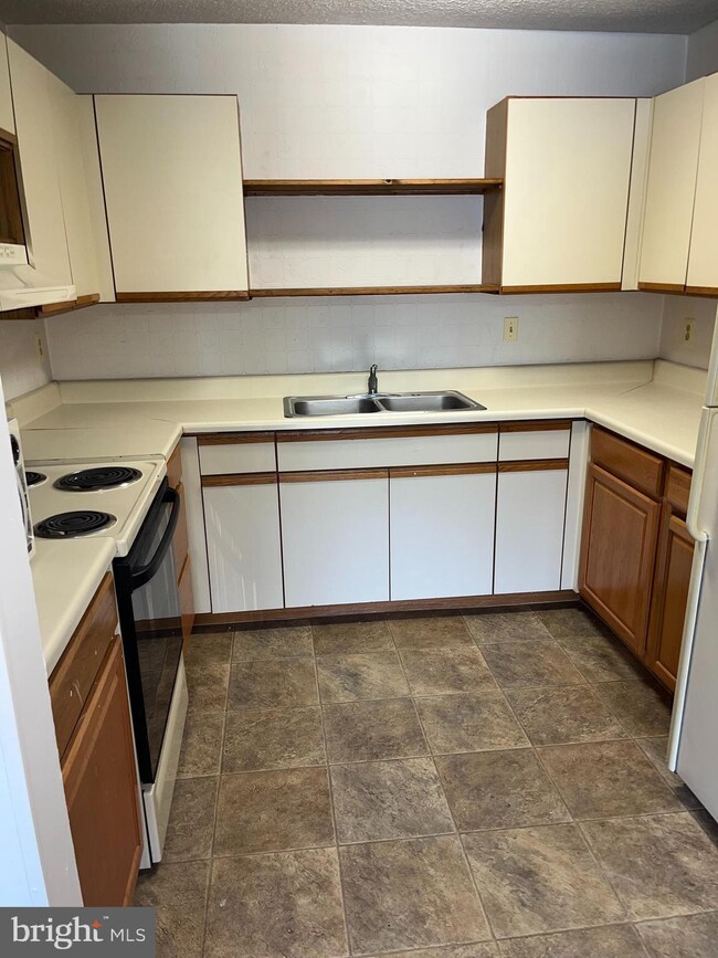 3000 Manchester Rd, Manchester, MD 21102 - photo 5