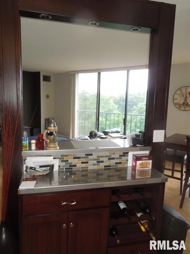 Summit Ridge Condominiums unit 8B, East Moline, IL 61244 - photo 6