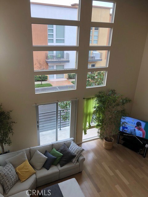 1580 W Artesia Square unit D, Gardena, CA 90248 - photo 3