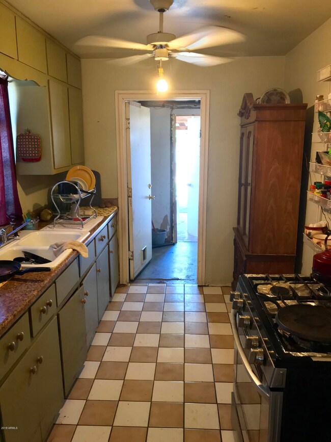 636 E Detroit St, Chandler, AZ 85225 - photo 5