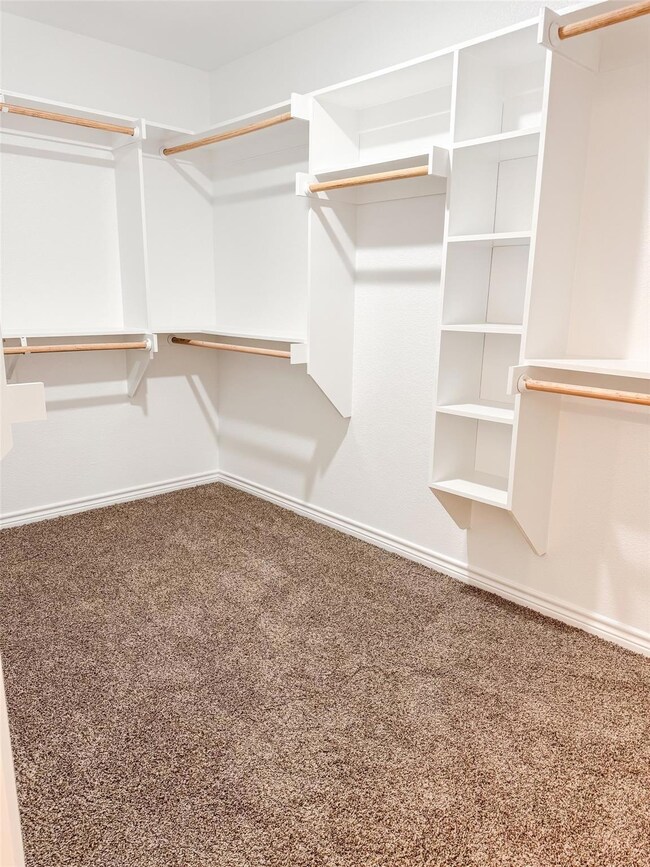 657 Elm Tree Ct, Poolville, TX 76487 - photo 6