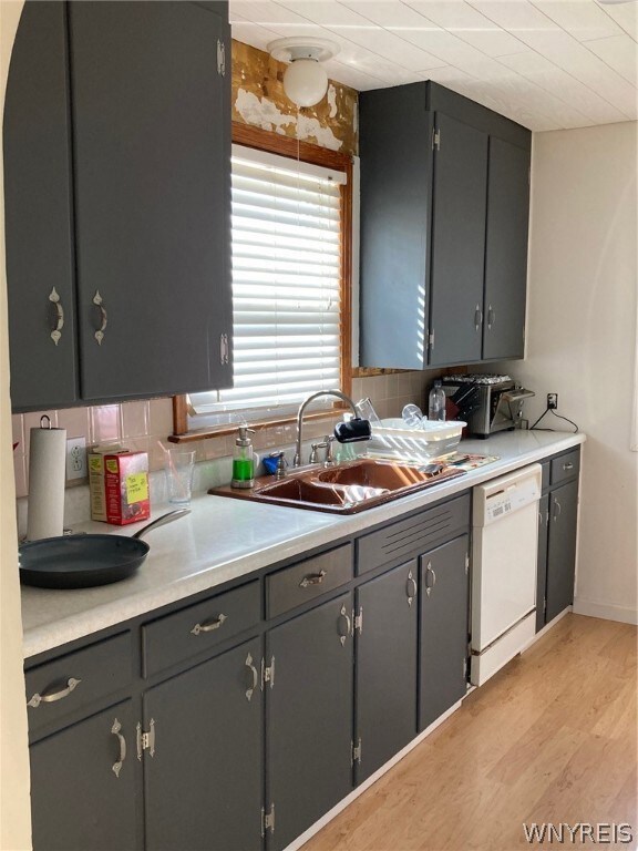 1345 Forbes St, North Tonawanda, NY 14120 - photo 3