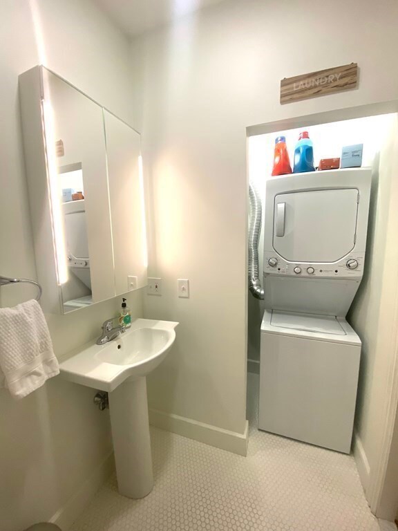 1776 Beacon St unit 1, Brookline, MA 02445 - photo 6