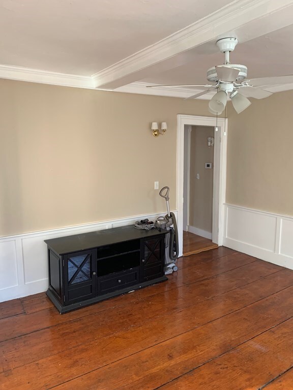 5 Curtis St unit 2, Salem, MA 01970 - photo 5