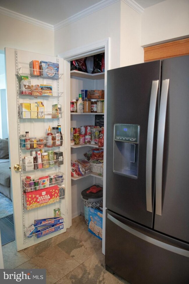 2414 Harpoon Dr, Stafford, VA 22554 - photo 7