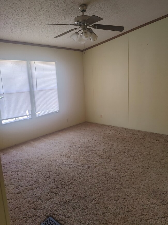 118 Tanner Cir, Shelbyville, TN 37160 - photo 3