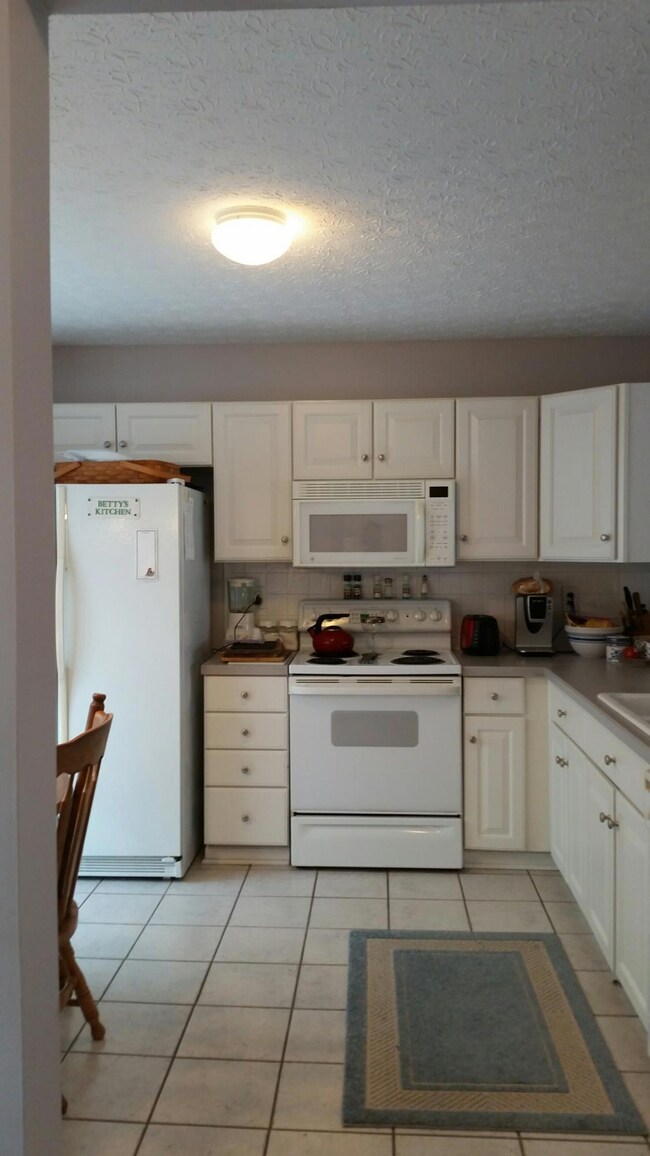 4417 Greensbury Dr, New Albany, OH 43054 - photo 3