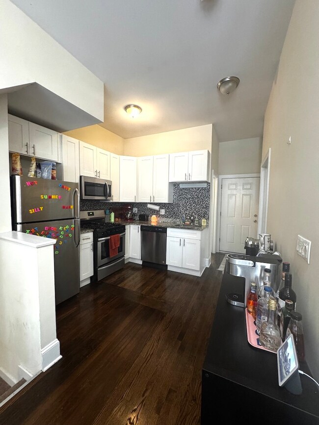 2619 N Southport Ave unit 1F, Chicago, IL 60614 - photo 7
