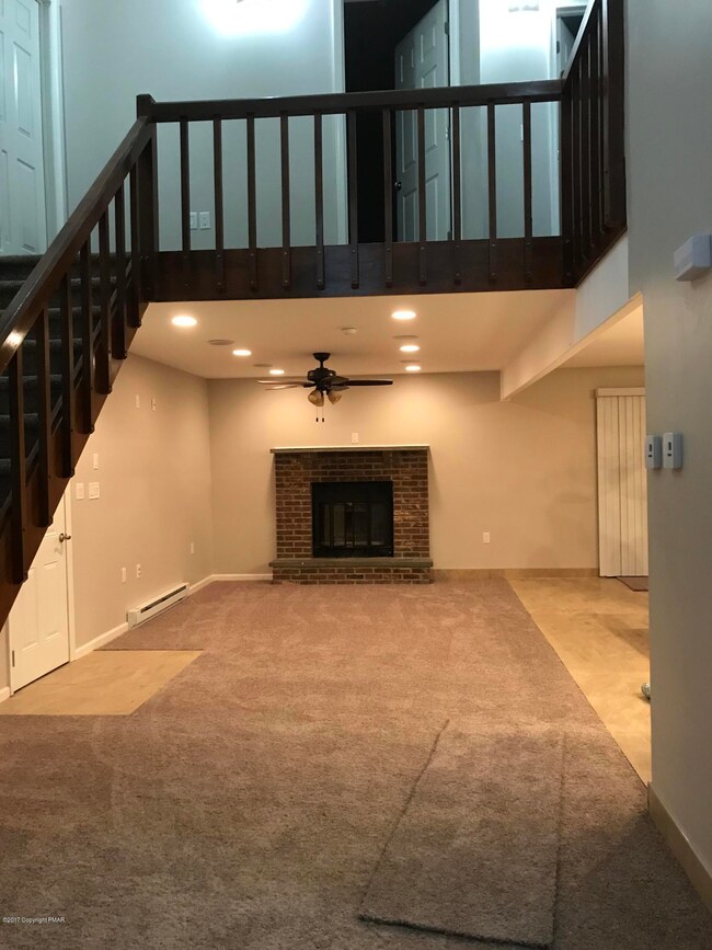 205 Cedar Ct, East Stroudsburg, PA 18301 - photo 5