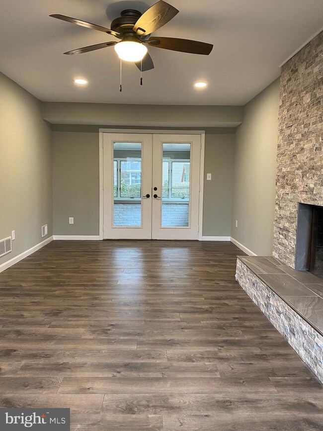 1950 Wynnewood Dr, Vineland, NJ 08361 - photo 7