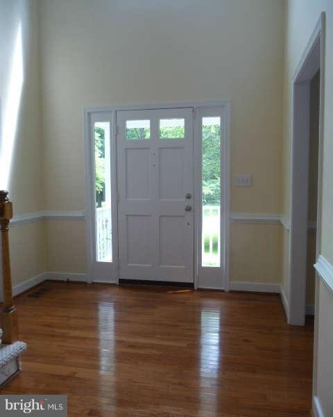 7010 Bloomsbury Ln, Spotsylvania, VA 22553 - photo 4