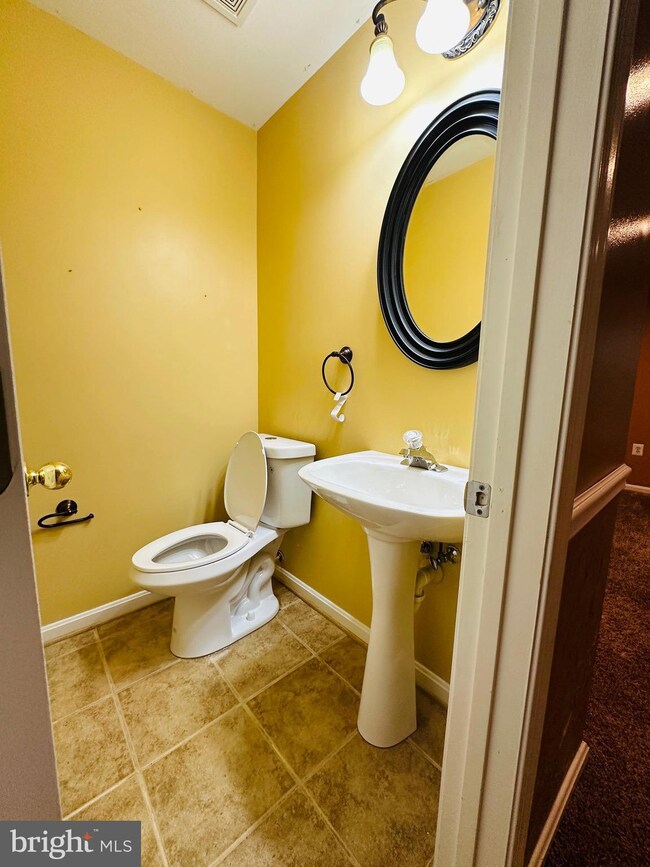 4719 Ashforth Way, Owings Mills, MD 21117 - photo 4