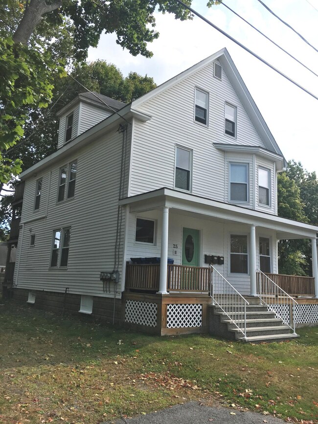 25 Bolton St, Portland, ME 04102 - photo 2