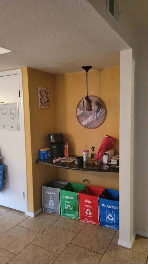 2701 Mockingbird Dr, Alvin, TX 77511 - photo 6