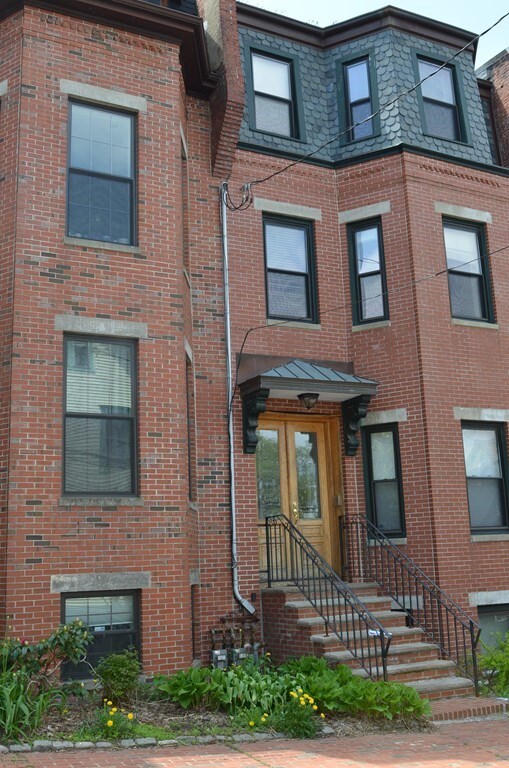 13 Highland Park Ave unit 2, Roxbury, MA 02119 - photo 2