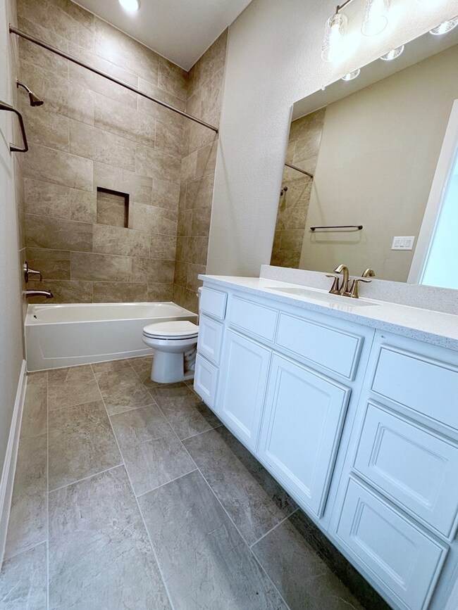 17521 Limoncello Ln, Grangerland, TX 77302 - photo 7