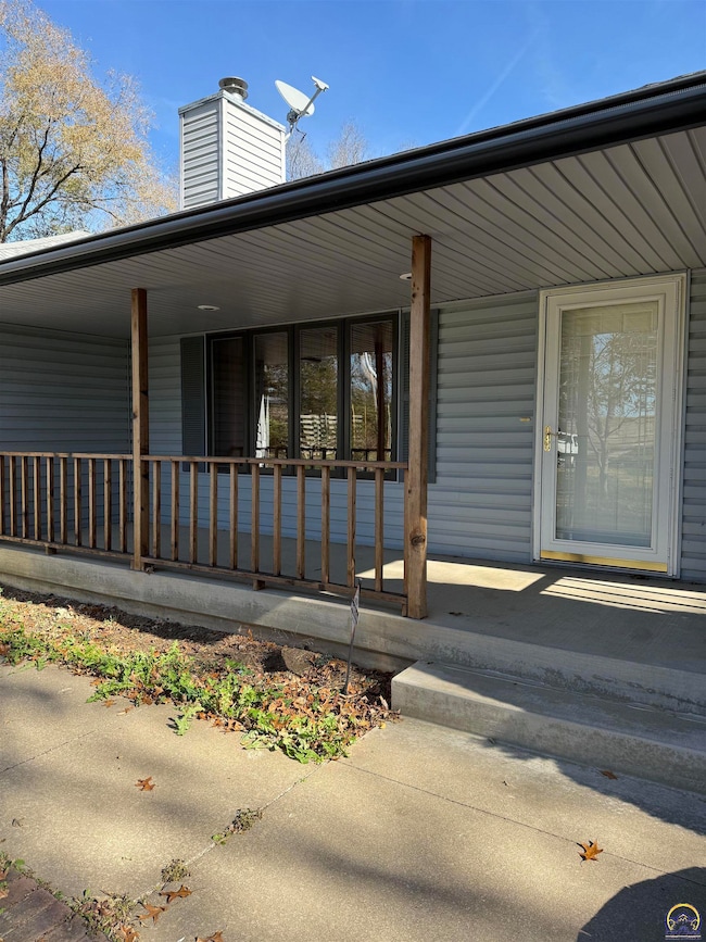 7830 SE Ratner Rd, Berryton, KS 66409 - photo 4