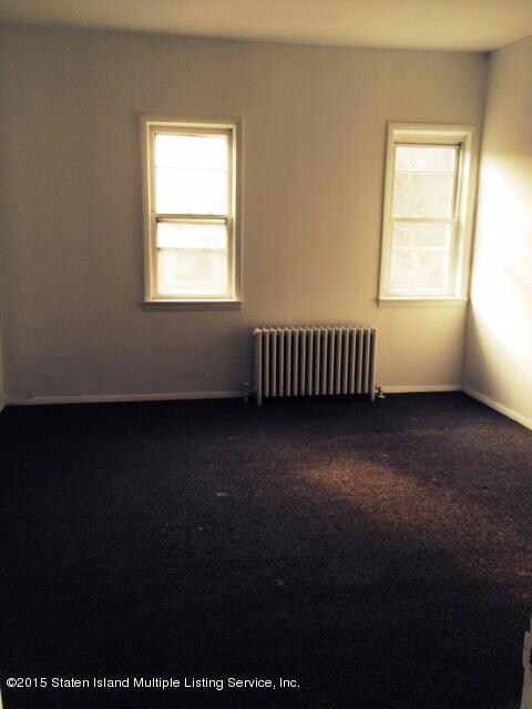 18 Saint Andrews Rd, Staten  Island, NY 10306 - photo 5