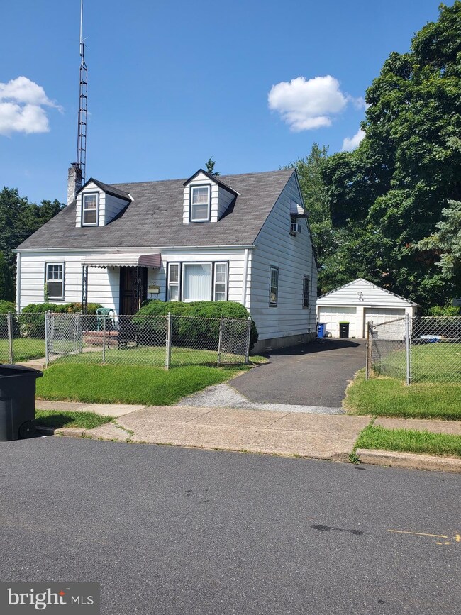 220 New Hillcrest Ave, Ewing, NJ 08638 - photo 2