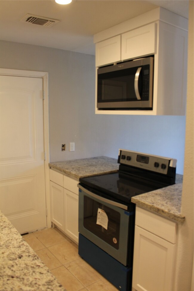 101 Blue Fox Rd, Spring, TX 77380 - photo 4