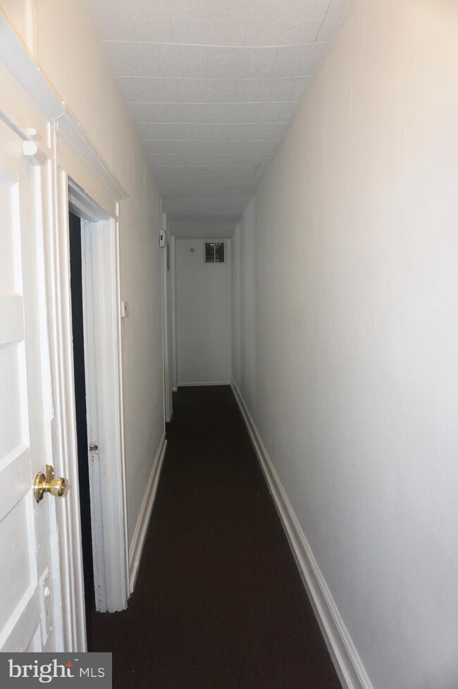 1105 Walnut Ave, Baltimore, MD 21229 - photo 5