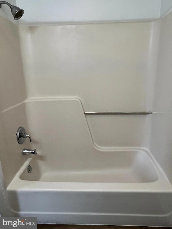 2264 Papermill Rd unit E, Winchester, VA 22601 - photo 6