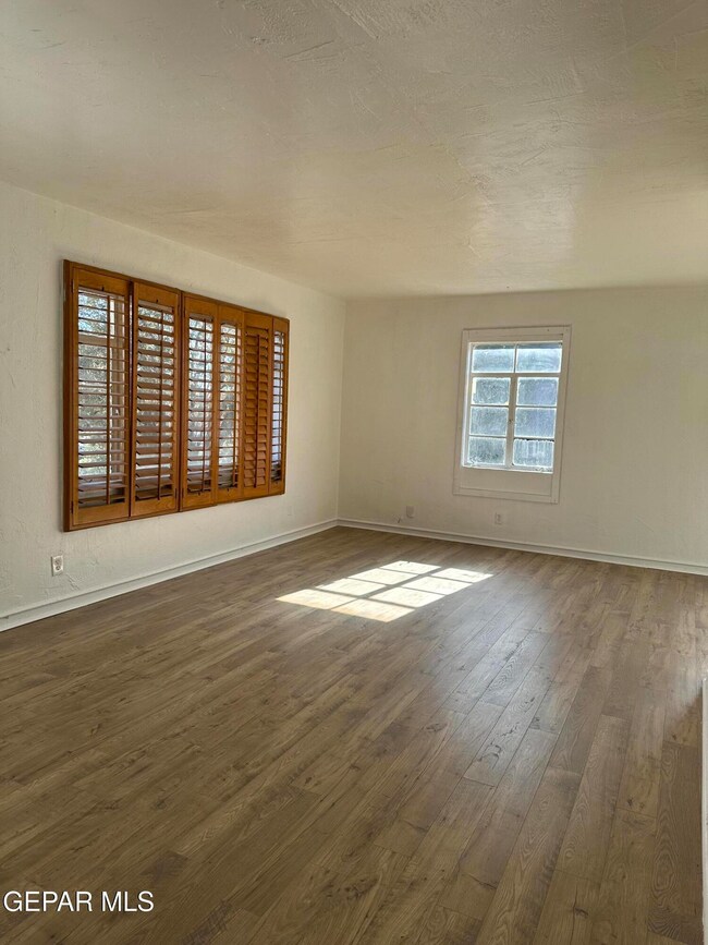 3709 Pollard St, El Paso, TX 79930 - photo 6