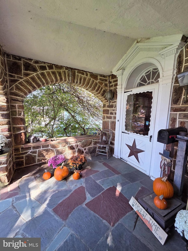 225 W Commerce St, Bridgeton, NJ 08302 - photo 2