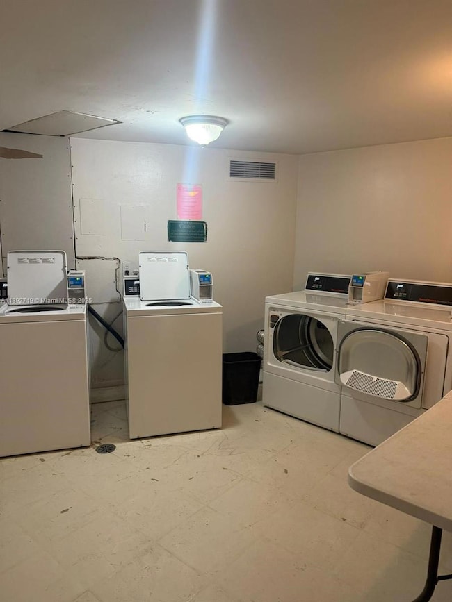 Crestview Towers unit 605, North Miami Beach, FL 33162 - photo 3