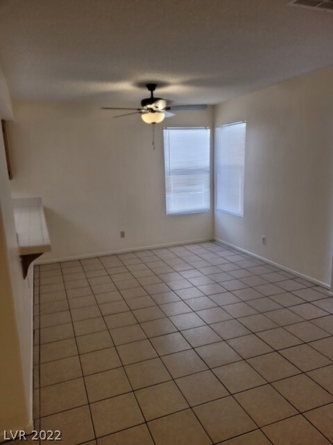 9513 Intercoastal Dr, Las Vegas, NV 89117 - photo 3