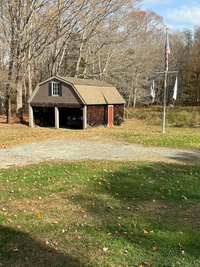 95 Buttonball Rd, Old Lyme, CT 06371 - photo 6