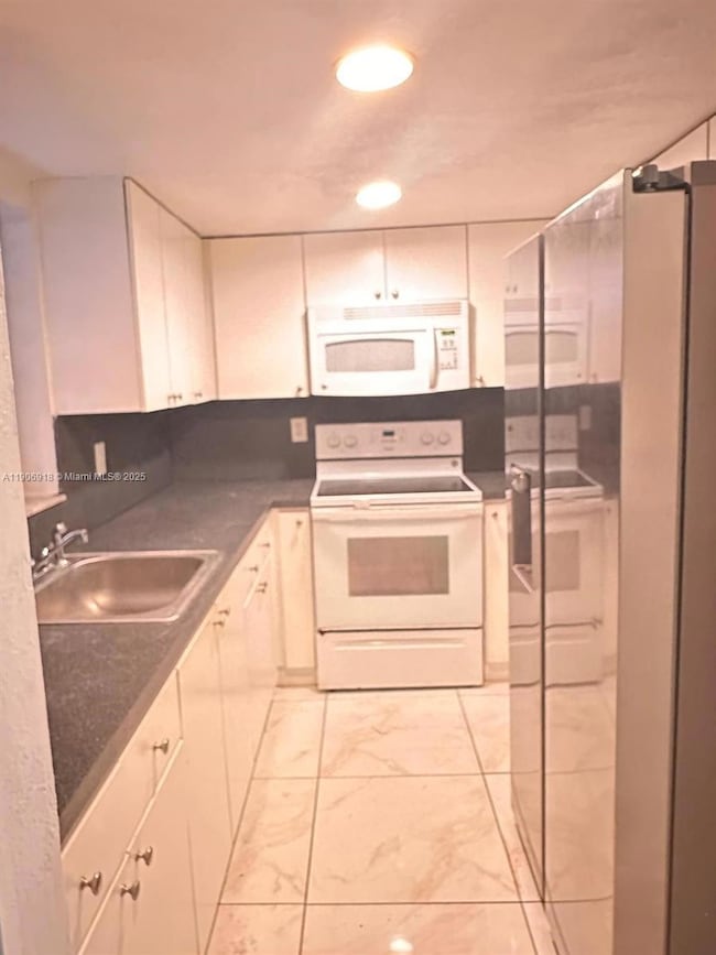 2314 W 62nd St unit 3, Hialeah, FL 33016 - photo 2