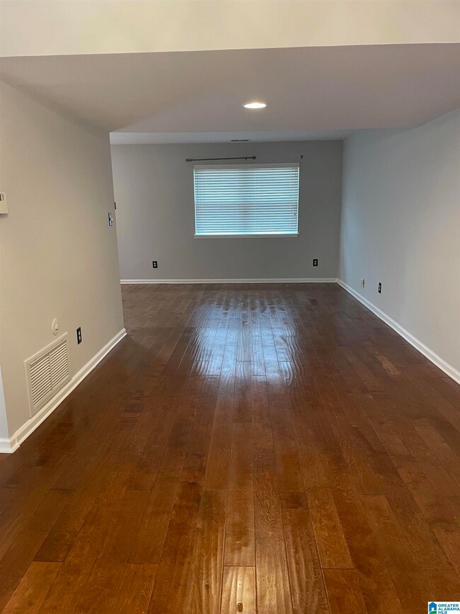 Walkway from the front entrance to the kitchen