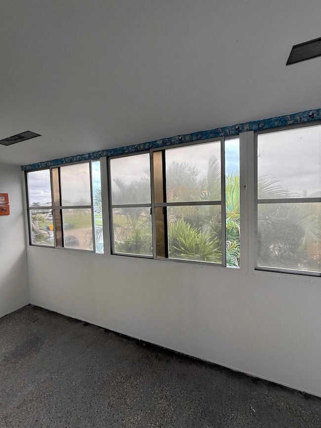 unlisted-address, West Palm Beach, FL 33417 - photo 7