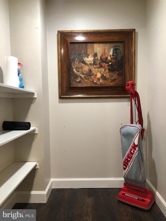 17 N Main St unit 17R, Woodstown, NJ 08098 - photo 4